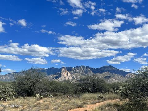 28481 S Foxwood Way, Amado, AZ 85645