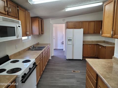 538 E Lodge Ln, Benson, AZ 85602 photo 7