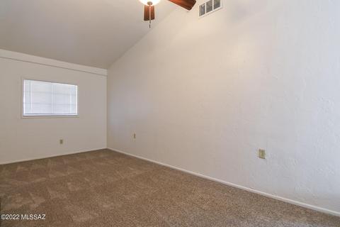 4650 E Sylvane St, Tucson, AZ 85711 photo 14