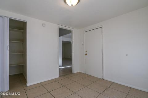 4650 E Sylvane St, Tucson, AZ 85711 photo 20