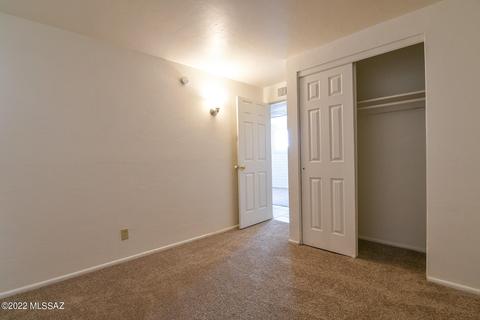 4650 E Sylvane St, Tucson, AZ 85711 photo 27