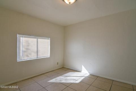 4650 E Sylvane St, Tucson, AZ 85711 photo 18