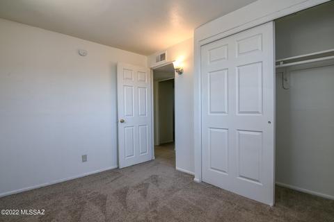 4650 E Sylvane St, Tucson, AZ 85711 photo 23