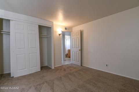 4650 E Sylvane St, Tucson, AZ 85711 photo 25