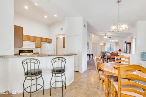 6554 E Splendid Ln, Tucson, AZ 85756 photo 8