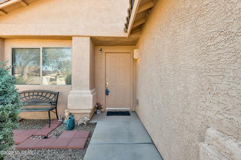 6554 E Splendid Ln, Tucson, AZ 85756 photo 2