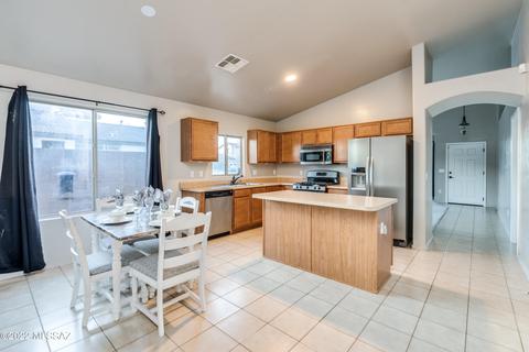 12828 E Hannah Trl, Vail, AZ 85641 photo 6