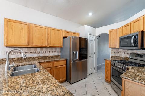 10199 E Covington St, Tucson, AZ 85748 photo 6