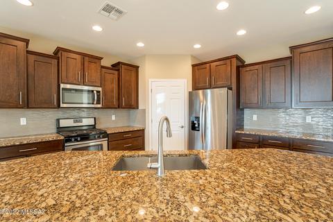 14162 E Huppenthal Blvd, Vail, AZ 85641 photo 8
