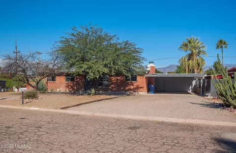6409 E Calle Alkaid, Tucson, AZ 85710