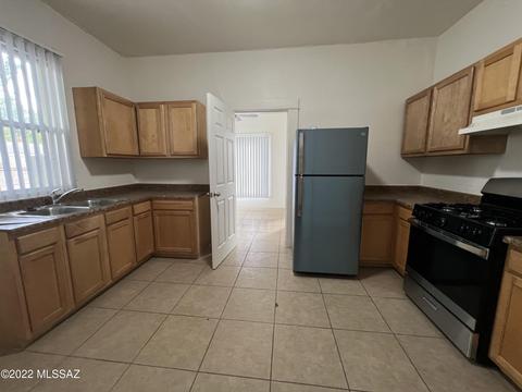 809 E 8th St, Tucson, AZ 85719 photo 10