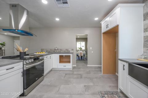 11100 E Glenn St, Tucson, AZ 85749 photo 14