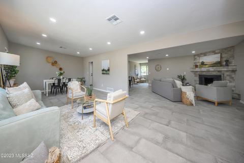 11100 E Glenn St, Tucson, AZ 85749 photo 3