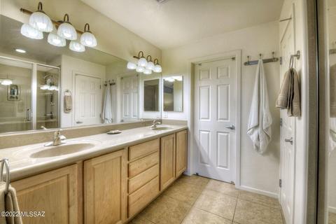 596 E Weckl Pl, Tucson, AZ 85704 photo 18