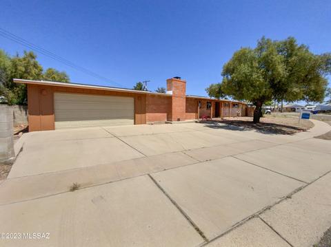 7301 E Beverly Dr, Tucson, AZ 85710 photo 1