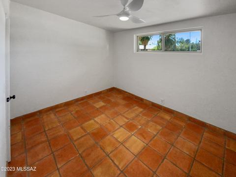 7301 E Beverly Dr, Tucson, AZ 85710 photo 5
