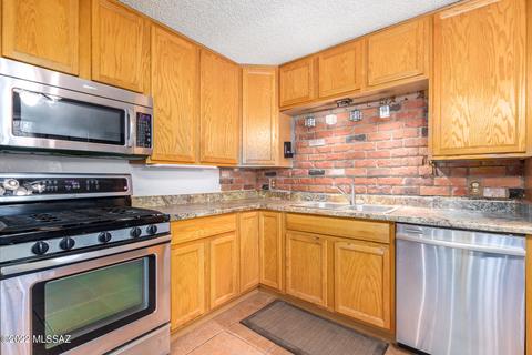 6608 S Burcham Ave, Tucson, AZ 85756 photo 13