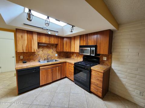 7342 E Tamara Dr, Tucson, AZ 85730 photo 7
