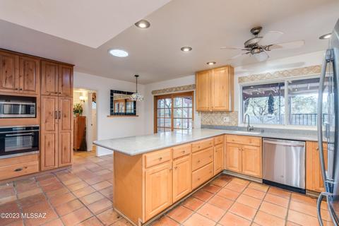 11240 E Stetson Pl, Tucson, AZ 85749 photo 17