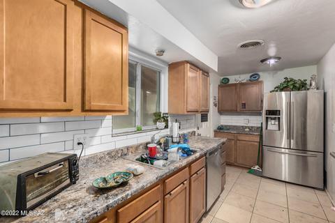 6102 E 23rd St, Tucson, AZ 85711 photo 11