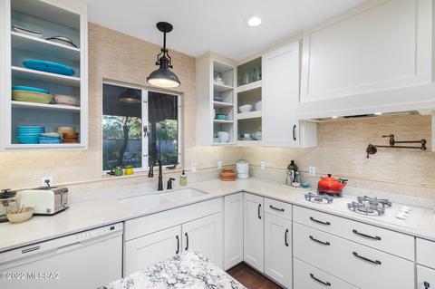 2015 Elm St, Tucson, AZ 85719 photo 17