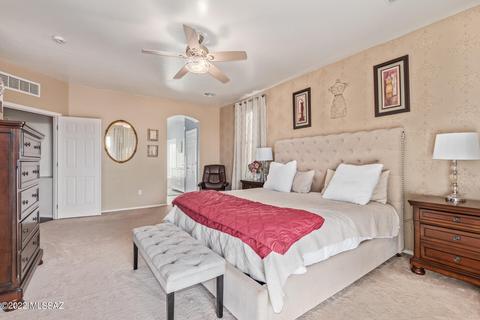 8441 W Benidorm Loop, Tucson, AZ 85757 photo 10