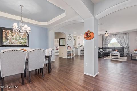 8441 W Benidorm Loop, Tucson, AZ 85757 photo 7