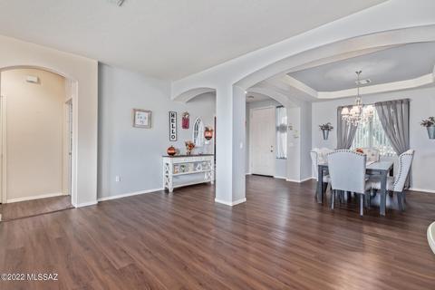 8441 W Benidorm Loop, Tucson, AZ 85757 photo 6