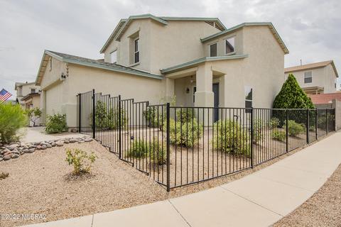 7834 E Ainsworth Dr, Tucson, AZ 85710