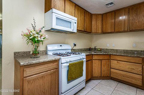 5617 E 36th St, Tucson, AZ 85711 photo 3