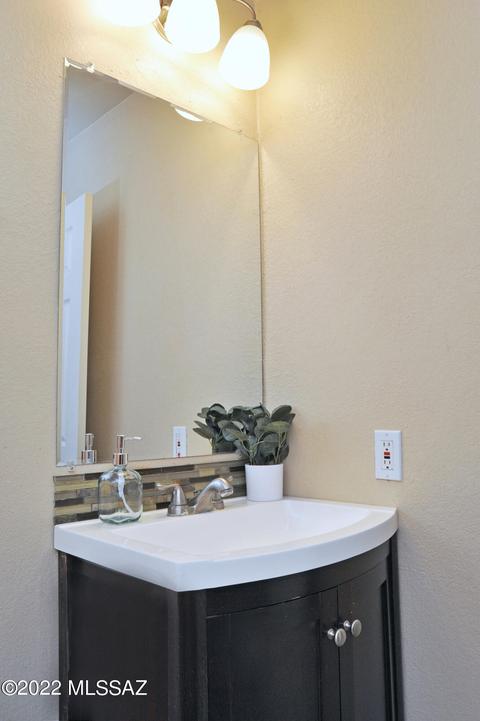 118 E Lee St, Tucson, AZ 85705 photo 19
