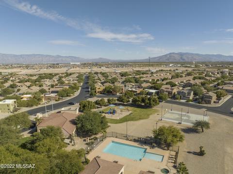 6668 E Splendid Ln, Tucson, AZ 85756 photo 8