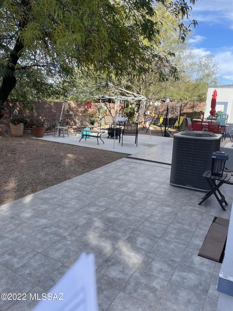 6051 E Thunder River Dr, Tucson, AZ 85756 photo 2
