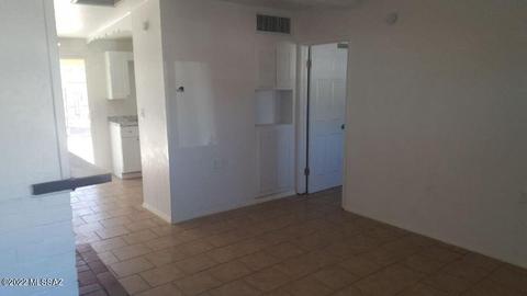 1448 E Nevada Dr, Tucson, AZ 85706 photo 4