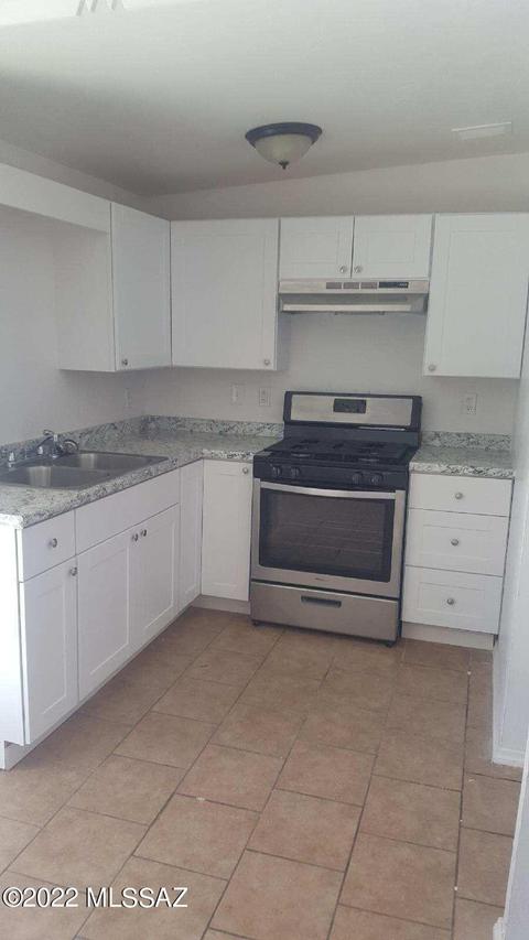 1448 E Nevada Dr, Tucson, AZ 85706 photo 2