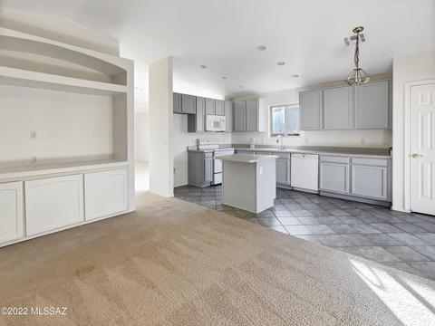 8759 E Mountain Spring Dr, Tucson, AZ 85747 photo 11