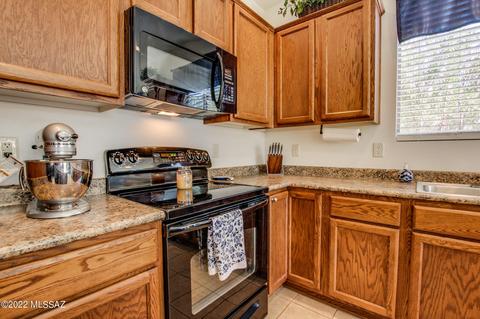 2210 Eager Dr, Green Valley, AZ 85614 photo 12