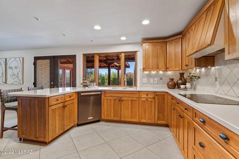 3550 E Lizard Rock Pl, Tucson, AZ 85718 photo 9
