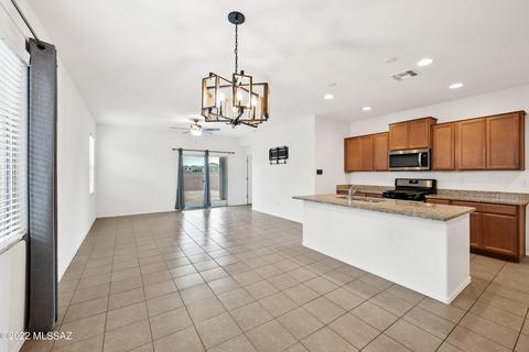 14251 E Yellow Sage Ln, Vail, AZ 85641 photo 10
