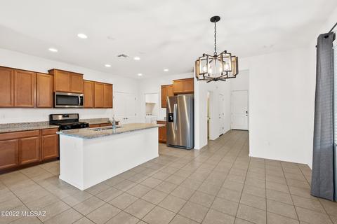 14251 E Yellow Sage Ln, Vail, AZ 85641 photo 11