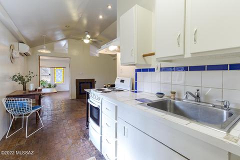 233 E Drachman St, Tucson, AZ 85705 photo 13