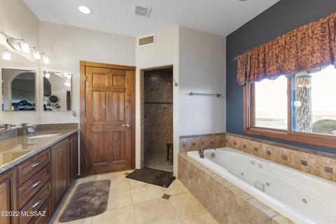 2 N Suntan Dr, Vail, AZ 85641 photo 17