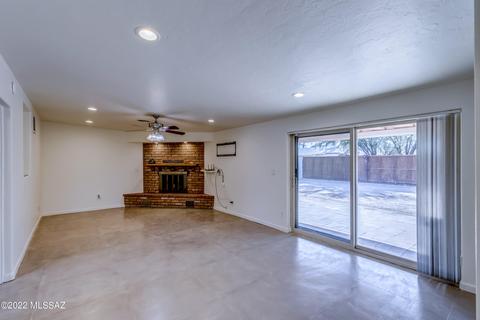 4718 E Montecito St, Tucson, AZ 85711 photo 8