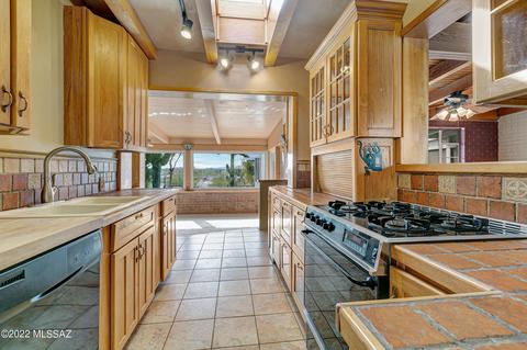 2701 E River Rd, Tucson, AZ 85718 photo 6