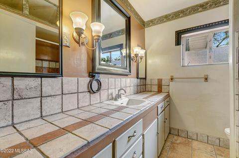 2701 E River Rd, Tucson, AZ 85718 photo 14