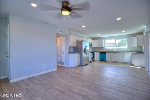 2110 E Canada St, Tucson, AZ 85706 photo 4