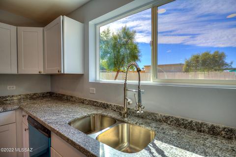 2110 E Canada St, Tucson, AZ 85706 photo 7