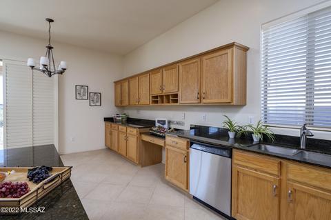 710 E Blue Mesa Pl, Vail, AZ 85641 photo 8
