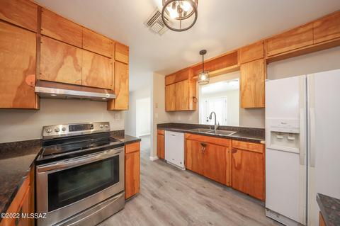 11010 E 22nd St, Tucson, AZ 85748 photo 10