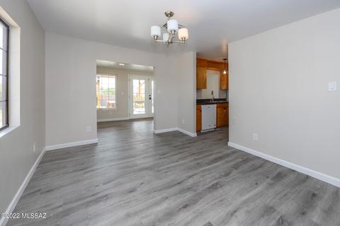 11010 E 22nd St, Tucson, AZ 85748 photo 9